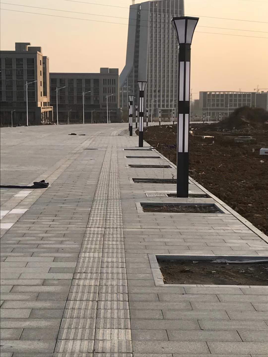 LED路燈、庭院燈、景觀(guān)燈_ led路燈價(jià)格